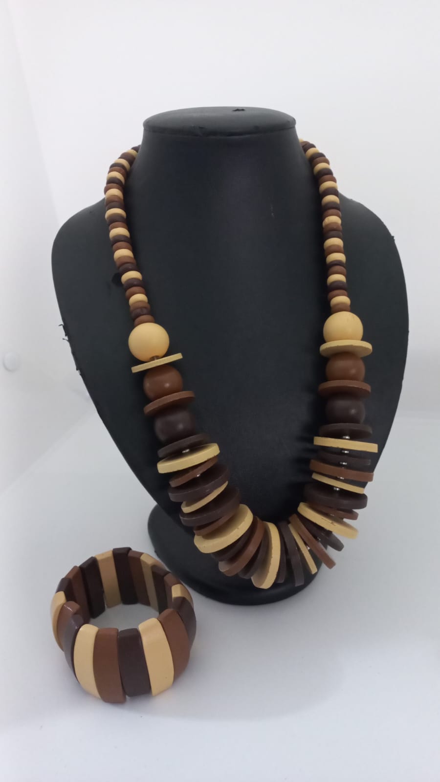 Collar Afro Boho de Madera Retro