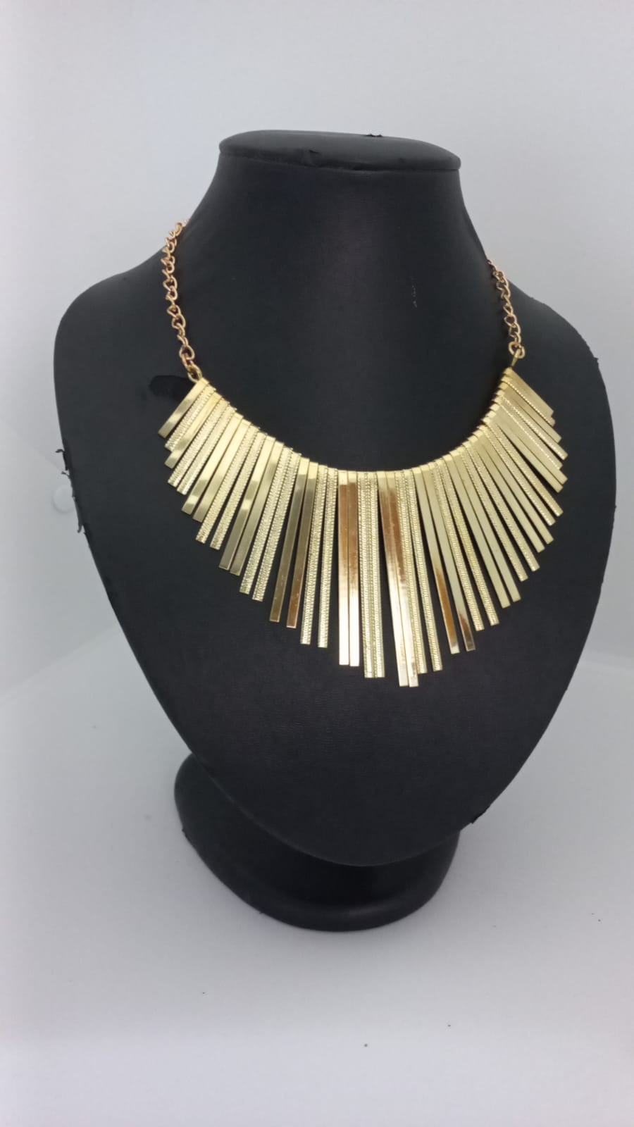 Collar Boho de flecos de Metal
