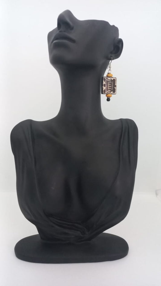 Aretes Cuadrados de Madera