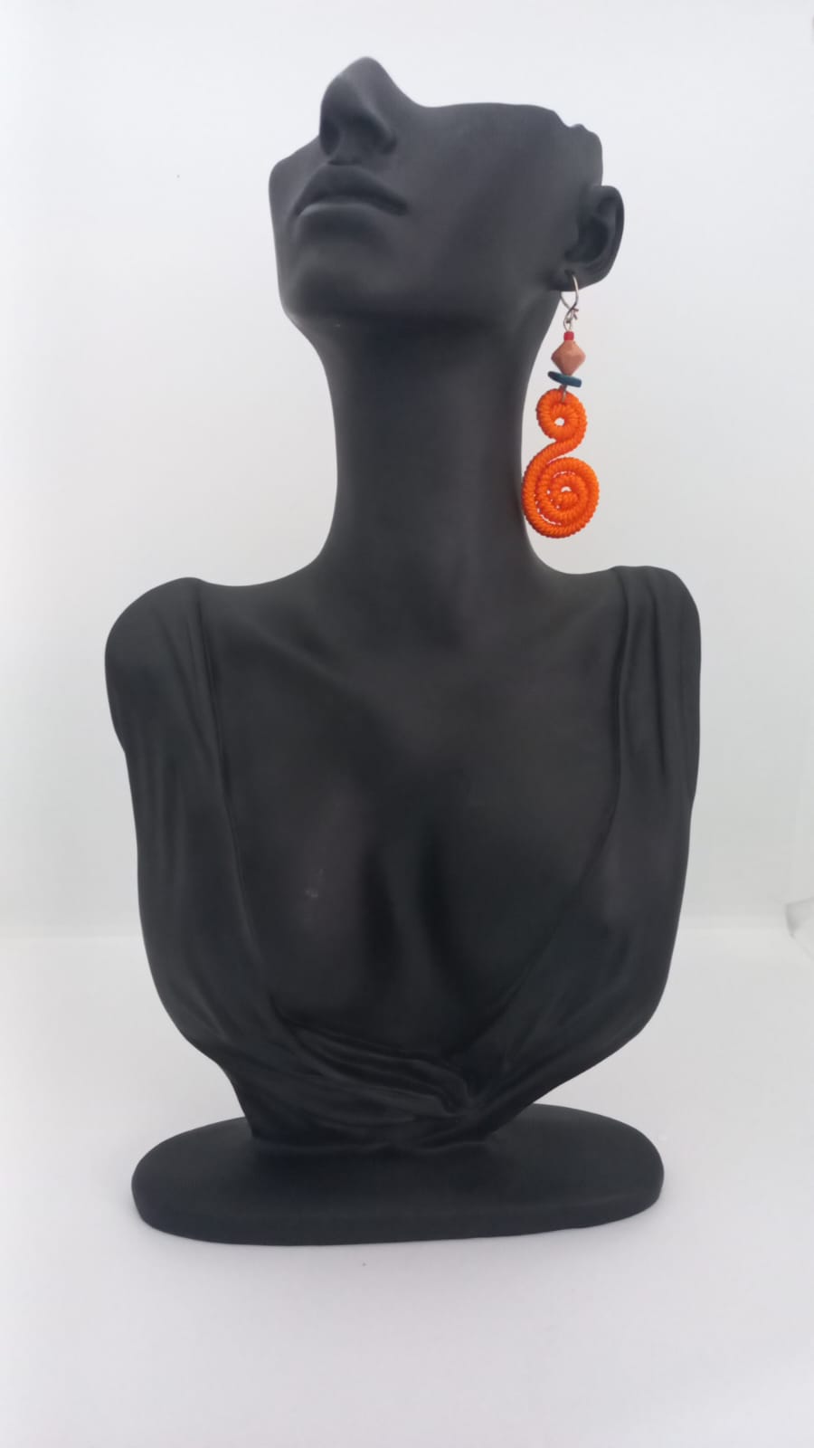 Aretes Swirl Naranja